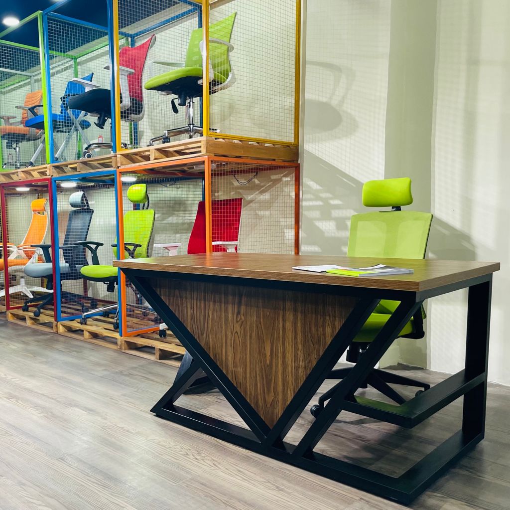 Office furniture in Pakistan